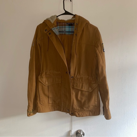 Patagonia Jackets & Blazers - Embroidered Patagonia jacket